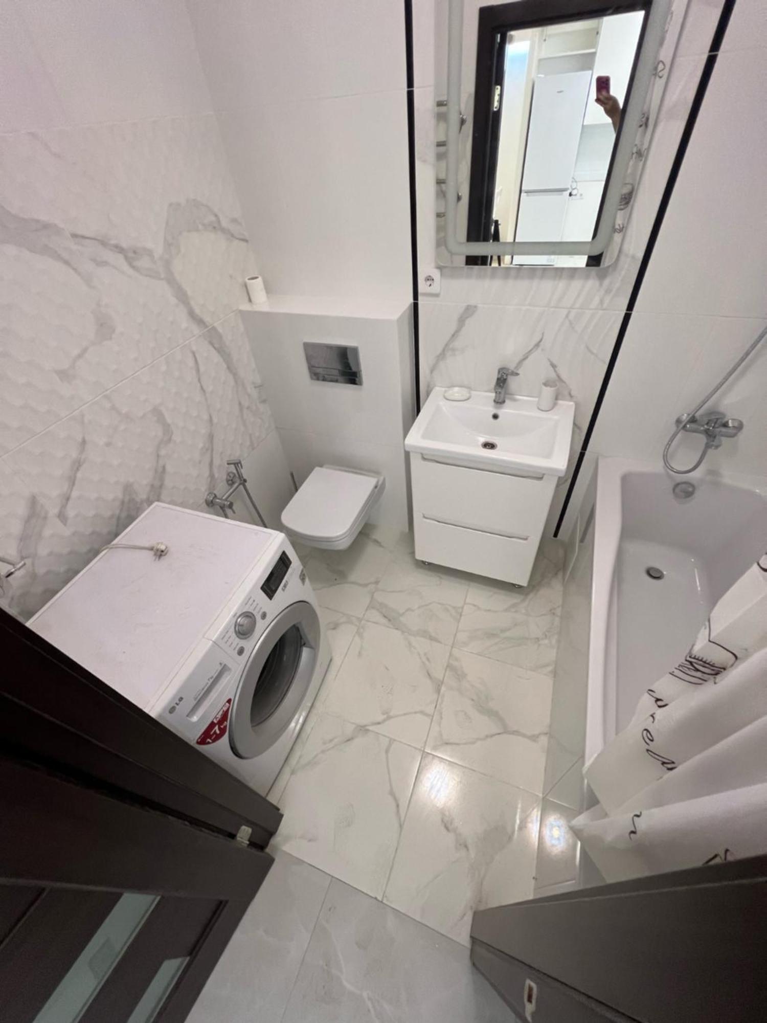 Green House Апартаменти В Новобудові По Вул Зелена 204 Lviv Buitenkant foto